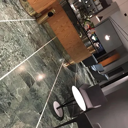 Europa 3*